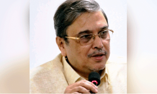 എം.​​ജി. ദാ​​വൂ​​ദ്  മി​​യാ​​ഖാ​​ൻ