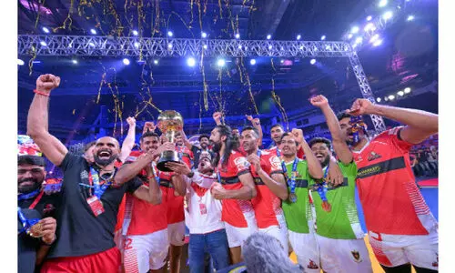 കാലിക്കറ്റ്: കേരളത്തിന്റെ ഹീറോസ്