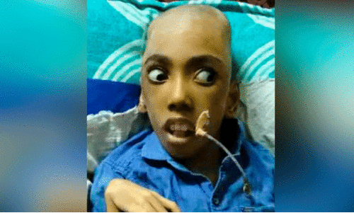 അ​ഹ​മ്മ​ദ്  സ​ഹ​ൽ