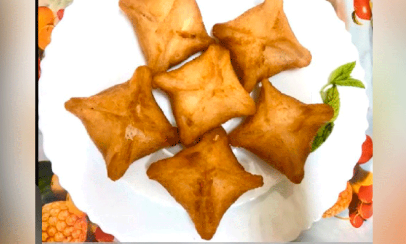 Crispy bread egg puffs, ക്രി​സ്പി ബ്രെ​ഡ് മു​ട്ട പ​ഫ്സ്