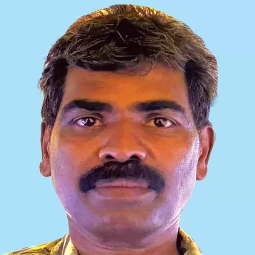 ഗ​ണേ​ശ​ൻ