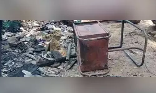 കുടുംബ വഴക്കിനെത്തുടർന്ന് ഭർത്താവ് വീടിന് തീയിട്ടു