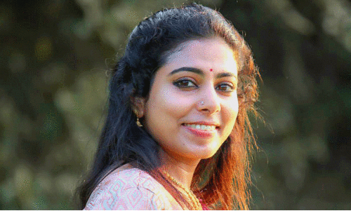 വനമേഖലയിൽ താമസിച്ച് ചോലനായ്ക്ക ഊരിന്‍റെ വാമൊഴി തേടി