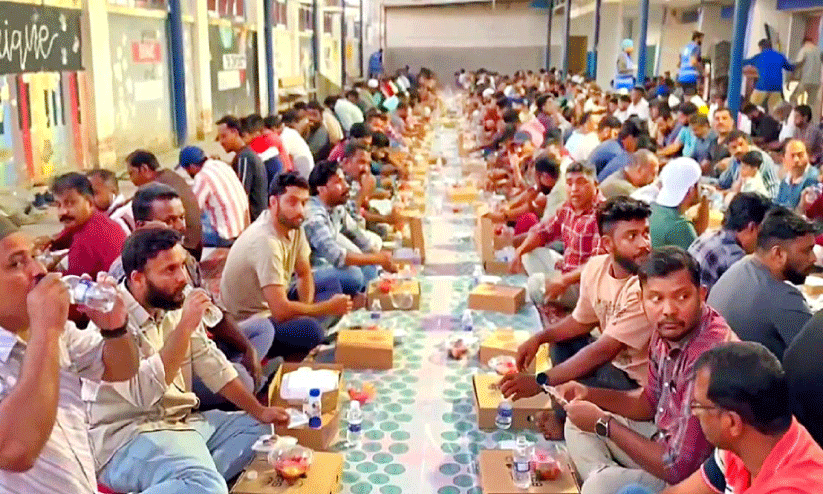 കേരള ബ്രദേഴ്സ് ടാക്സി വെൽഫെയർ അസോസിയേഷൻ ഇഫ്താർ സംഗമം കേരള ബ്രദേഴ്സ് ടാക്സി വെൽഫെയർ അസോസിയേഷൻ ഇഫ്താർ സംഗമം