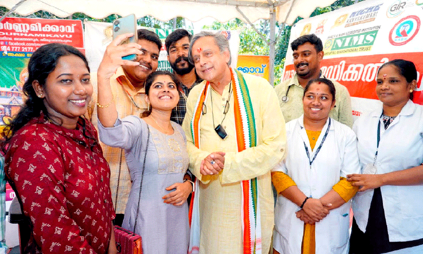 sasi tharoor sasi tharoor