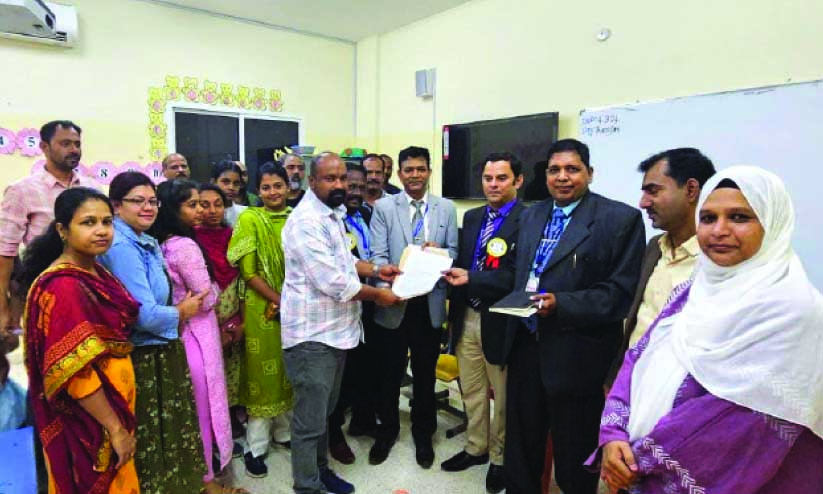 ഭൗതിക-അക്കാദമിക് നിലവാരം ഉയർത്തൽ: ഇന്ത്യൻ സ്കൂൾ ഇബ്ര അധികൃതർക്ക് രക്ഷിതാക്കൾ നിവേദനം നൽകി ഭൗതിക-അക്കാദമിക് നിലവാരം ഉയർത്തൽ: ഇന്ത്യൻ സ്കൂൾ ഇബ്ര അധികൃതർക്ക് രക്ഷിതാക്കൾ നിവേദനം നൽകി