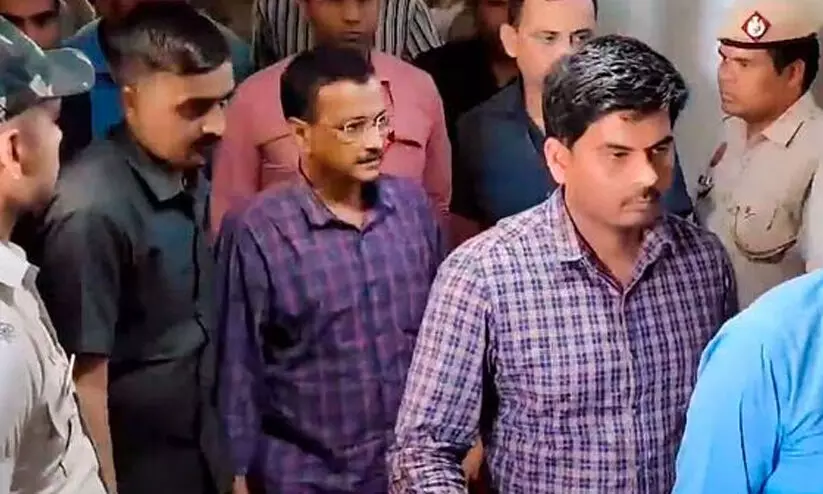 ജയിലിൽനിന്ന് വീണ്ടും ഉത്തരവിറക്കി കെജ്രിവാൾ; രാജിവെക്കാത്ത അത്യാഗ്രഹിയെന്ന് ബി.ജെ.പി ജയിലിൽനിന്ന് വീണ്ടും ഉത്തരവിറക്കി കെജ്രിവാൾ; രാജിവെക്കാത്ത അത്യാഗ്രഹിയെന്ന് ബി.ജെ.പി