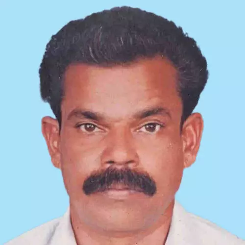 ര​വീ​ന്ദ്ര​ൻ