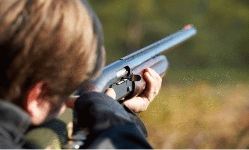 മ​റൈ​ൻ ഷൂ​ട്ടി​ങ് റേ​ഞ്ചി​ൽ ത​ത്സ​മ​യ വെ​ടി​വെ​പ്പ് പ​രി​ശീ​ല​നം