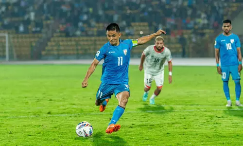 150ാം മത്സരം ഗോളടിച്ച് ആഘോഷിച്ച് ഛേത്രി; അഫ്ഗാനെതിരെ ഇന്ത്യ ഒരു ഗോളിനു മുന്നിൽ