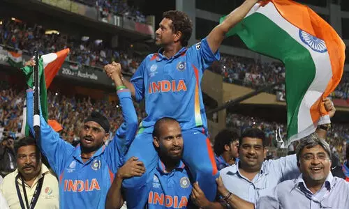 ലോകകപ്പ് വിജയ ചിത്രം ഉപയോഗിച്ച് പ്രചാരണം; യൂസുഫ് പത്താനെതിരെ പരാതിയുമായി കോൺഗ്രസ്