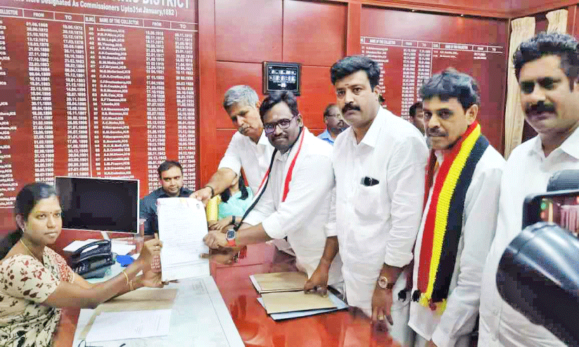 ലോക്സഭ തെരഞ്ഞെടുപ്പ്: നീലഗിരിയിൽ പ്രധാന സ്ഥാനാർഥികൾ നാമനിർദേശ പത്രിക സമർപ്പിച്ചു