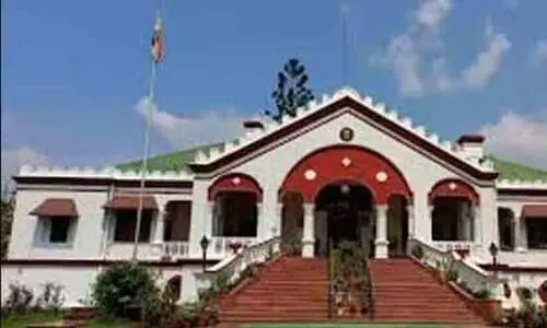 മണിപ്പൂരിൽ ഈസ്റ്റർ അവധി റദ്ദാക്കിയത് പിൻവലിച്ചു