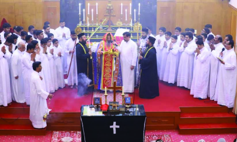 അന്ത്യ അത്താഴ ഓർമ പുതുക്കി പെസഹ ആചരിച്ചു അന്ത്യ അത്താഴ ഓർമ പുതുക്കി പെസഹ ആചരിച്ചു