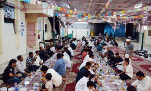 Iftar meet conducted by Yambu Al manar international school