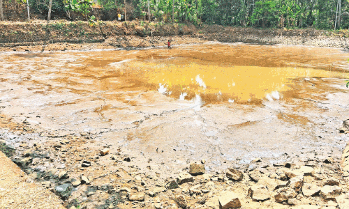 പു​തു​ക്കു​ളം