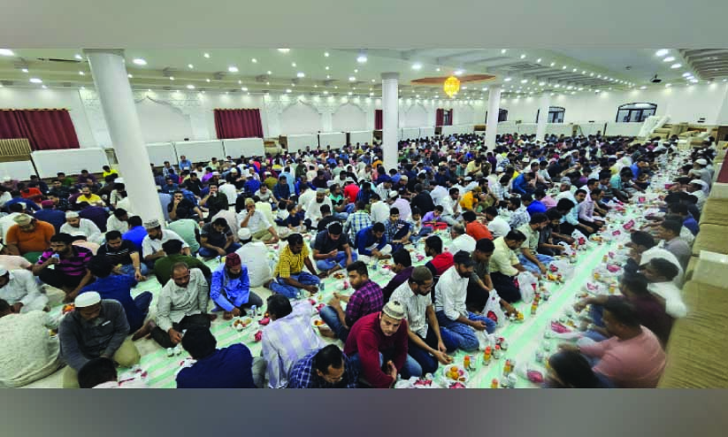 നി​സ്‌​വ കെ.​എം.​സി.​സി ജ​ന​കീ​യ ഇ​ഫ്താ​ർ