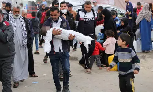 കാറിന് നേരെ ഇസ്രായേൽ ആക്രമണം: അഞ്ച് കുഞ്ഞുങ്ങൾ അടക്കം എട്ടുപേർ കൊല്ലപ്പെട്ടു