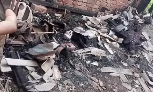 ഉത്തർപ്രദേശിൽ സിലിണ്ടർ പൊട്ടിത്തെറിച്ച് മൂന്ന് കുട്ടികളുൾപ്പെടെ നാല് മരണം