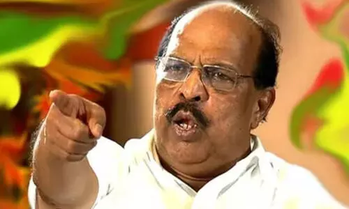 കൈപിടിച്ച് കയറ്റിയവനെ കഴുത്തിന് പിടിച്ച് തള്ളിയിട്ടാണ് എം.എൽ.എയും എം.പിയുമൊക്കെ ആവുന്നതെന്ന് ജി സുധാകരൻ