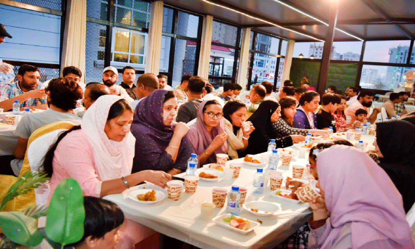 ഇ​ഫ്താ​ർ സം​ഗ​മം സം​ഘ​ടി​പ്പി​ച്ചു