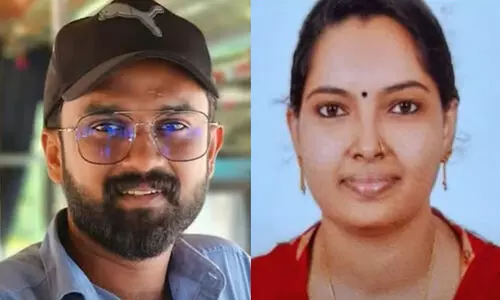 ബ്രേക്ക് ഉപയോഗിച്ചില്ല, സീറ്റ് ബെൽറ്റ് ഇട്ടില്ല -ലോറിയിലേക്ക് കാറിടിച്ച് കയറ്റിയ മരണത്തിൽ മോട്ടോർ വാഹന വകുപ്പിന്റെ റിപ്പോർട്ട് ബ്രേക്ക് ഉപയോഗിച്ചില്ല, സീറ്റ് ബെൽറ്റ് ഇട്ടില്ല -ലോറിയിലേക്ക് കാറിടിച്ച് കയറ്റിയ മരണത്തിൽ മോട്ടോർ വാഹന വകുപ്പിന്റെ റിപ്പോർട്ട്