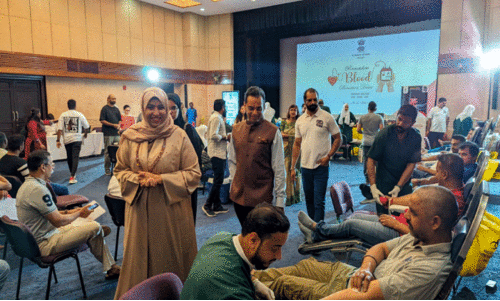 മസ്കത്ത് ഇന്ത്യൻ എംബസി രക്തദാന ക്യാമ്പിന് തുടക്കം മസ്കത്ത് ഇന്ത്യൻ എംബസി രക്തദാന ക്യാമ്പിന് തുടക്കം