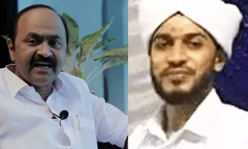 ആർ.എസ്.എസുകാരെ രക്ഷിക്കാൻ റിയാസ് മൗലവി കേസ് സർക്കാർ അട്ടിമറിച്ചതായി വി.ഡി സതീശൻ