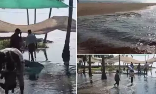 തിരുവനന്തപുരം, കൊല്ലം, ആലപ്പുഴ, തൃശൂര്‍  ജില്ലകളില്‍ കടലാക്രമണം