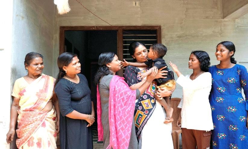 ആദവ് മിംസ് ചിരി സമ്മാനിക്കുന്നു, സഹായിച്ചവർക്കെല്ലാം