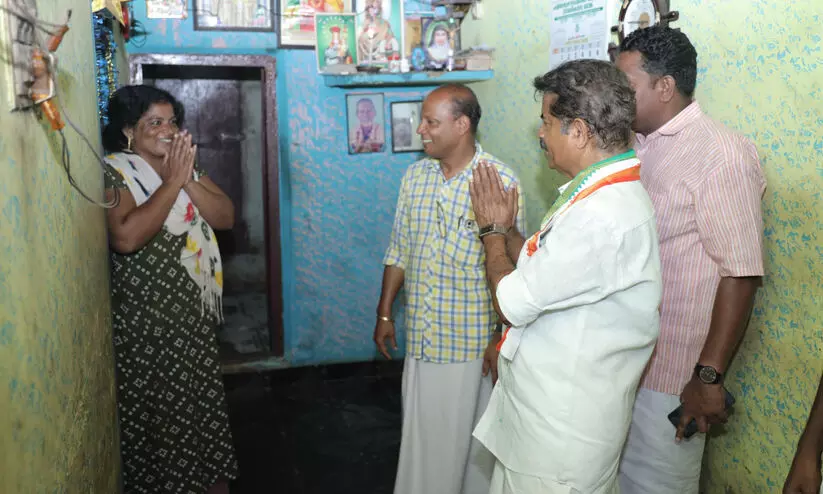 യുദ്ധം ചെയ്യാൻ റഷ്യയിലേക്ക് മനുഷ്യക്കടത്ത്: പ്രിൻസ് സെബാസ്റ്റ്യൻ ഡൽഹിയിലെത്തി യുദ്ധം ചെയ്യാൻ റഷ്യയിലേക്ക് മനുഷ്യക്കടത്ത്: പ്രിൻസ് സെബാസ്റ്റ്യൻ ഡൽഹിയിലെത്തി