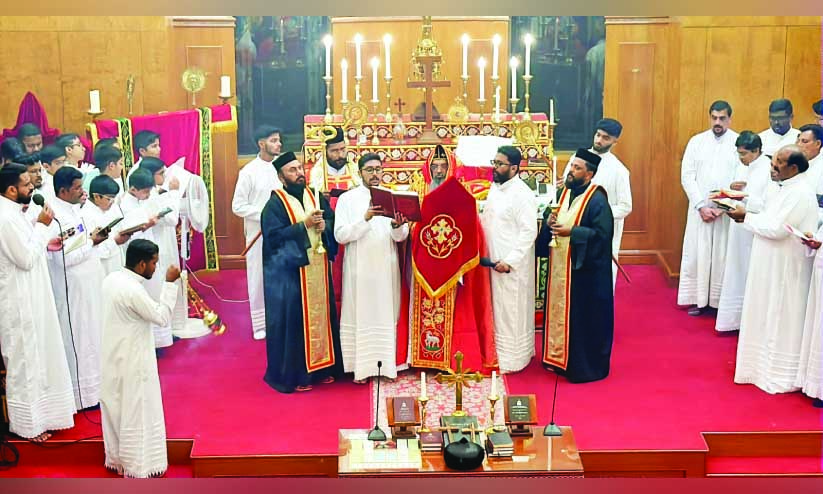 സെ​ന്റ് മേ​രീ​സ് ഇ​ന്ത്യ​ന്‍ ഓ​ര്‍ത്ത​ഡോ​ക്സ് ക​ത്തീ​ഡ്ര​ലി​ല്‍ ഈ​സ്റ്റ​ര്‍ ദി​ന ശു​ശ്രൂ​ഷ