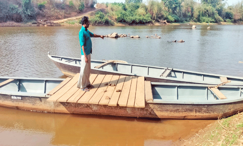 മരക്കടവ് ഡിപ്പോ-മച്ചൂർ തോണി സർവിസ് പുനരാരംഭിച്ചു