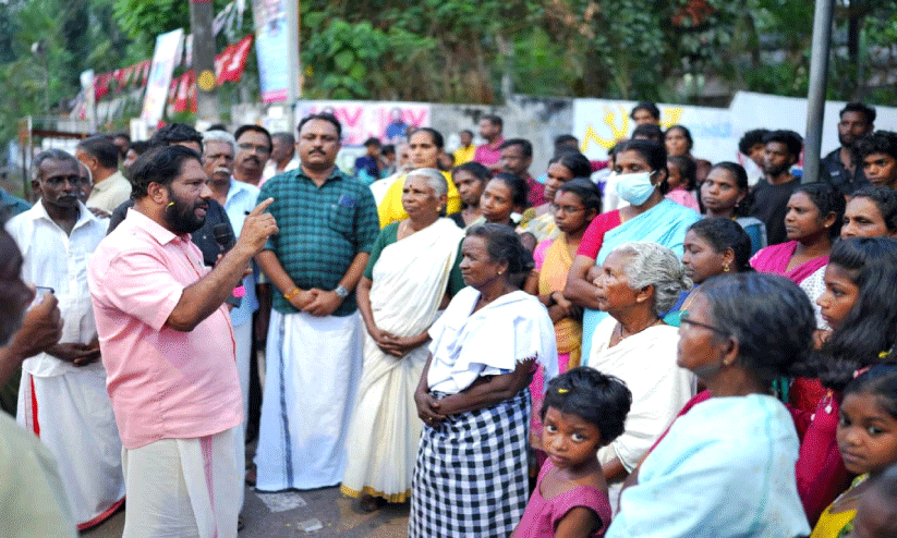 പ്രചാരണത്തിൽ വ്യത്യസ്തത തേടി സ്ഥാനാർഥികൾ പ്രചാരണത്തിൽ വ്യത്യസ്തത തേടി സ്ഥാനാർഥികൾ