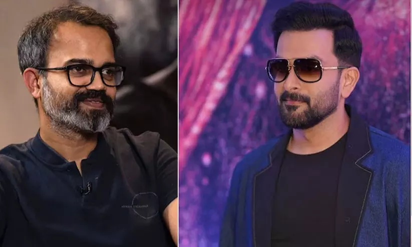 Prashant Neel convinced me to do Bade Miyan Chote Miyan, says Prithviraj Sukumaran Prashant Neel convinced me to do Bade Miyan Chote Miyan, says Prithviraj Sukumaran