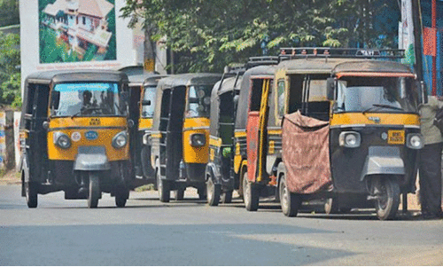 ടി.എം.സി നമ്പറില്ലാതെ സർവിസ്; ഓട്ടോകൾക്ക് പിടിവീഴും