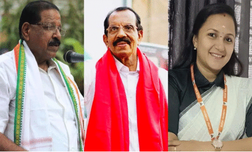 പ്രചാരണച്ചൂടിൽ മുന്നണികൾ