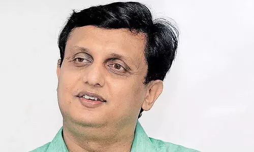 പെരുമാറ്റ ചട്ടം ലംഘിച്ചെന്ന യു.ഡി.എഫ് പരാതിയിൽ മന്ത്രി റിയാസിനോട് കലക്ടര്‍ വിശദീകരണം തേടി