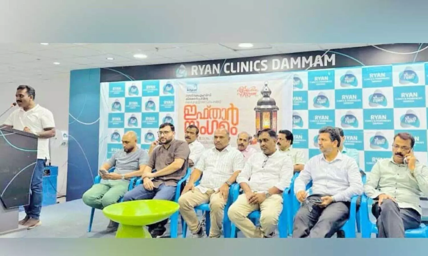 കൊ​ടു​വ​ള്ളി കെ.​എം.​സി.​സി ഇ​ഫ്താ​ർ സം​ഗ​മം