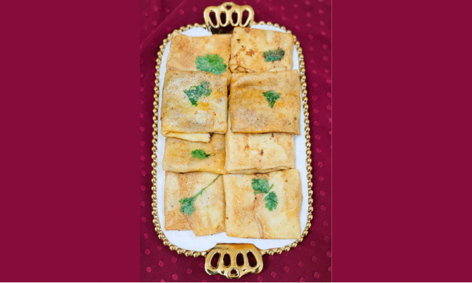 Cheesy and Creamy Butter Chicken Crepe, ചീ​സി ആ​ൻ​ഡ് ക്രീ​മി ബ​ട്ട​ർ ചി​ക്ക​ൻ ക്രീ​പ്പ്