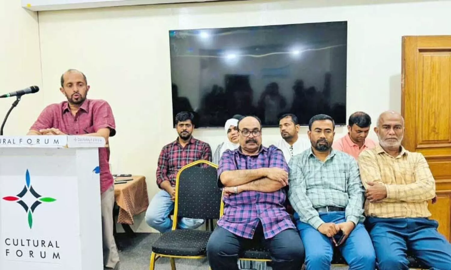 ആ​ശ്വാ​സ​ത്ത​ണ​ലി​ൽ അ​വ​ർ വീ​ണ്ടും ഒ​ത്തു​ചേ​ർ​ന്നു