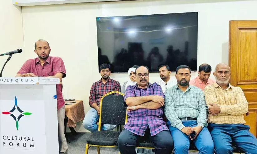 ആ​ശ്വാ​സ​ത്ത​ണ​ലി​ൽ അ​വ​ർ വീ​ണ്ടും ഒ​ത്തു​ചേ​ർ​ന്നു