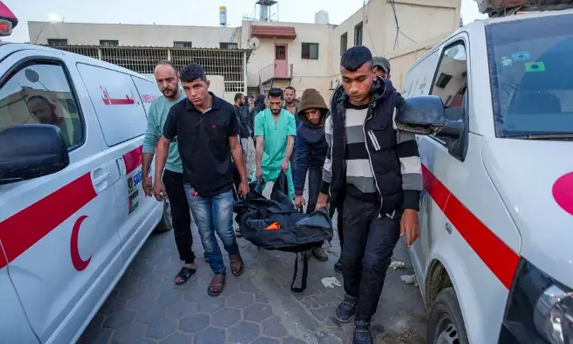 അവസാന അത്താണിയായ സന്നദ്ധ സംഘടനകളും പിൻവാങ്ങുന്നു; ഗസ്സക്ക് അന്നംമുട്ടുന്നു അവസാന അത്താണിയായ സന്നദ്ധ സംഘടനകളും പിൻവാങ്ങുന്നു; ഗസ്സക്ക് അന്നംമുട്ടുന്നു