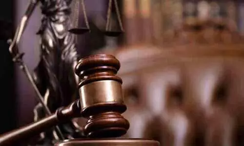 യു.പിയിൽ ദയാവധം ആവശ്യപ്പെട്ട് ചീഫ് ജസ്റ്റിസിന് കത്തെഴുതിയ വനിത ജഡ്ജിക്ക് വധഭീഷണി; കേസെടുത്തു