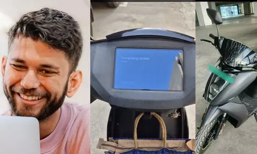 ഓഫീസിലെത്താൻ ലേറ്റായി, കാരണം ‘സ്കൂട്ടർ സോഫ്റ്റ്‌വെയർ അപ്‌ഡേറ്റ്’; പണി കിട്ടിയത് ഏതർ ഉടമക്ക്