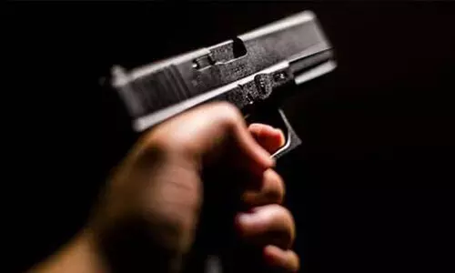 അന്തർസംസ്ഥാന തൊഴിലാളിയെ എയർഗൺ കൊണ്ട് വെടിവെച്ചു