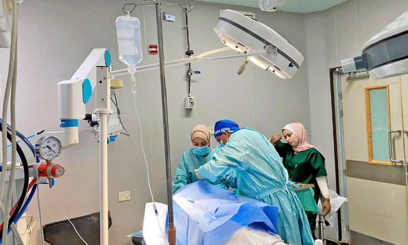 medical team from Kuwait doing surgery In Gaza