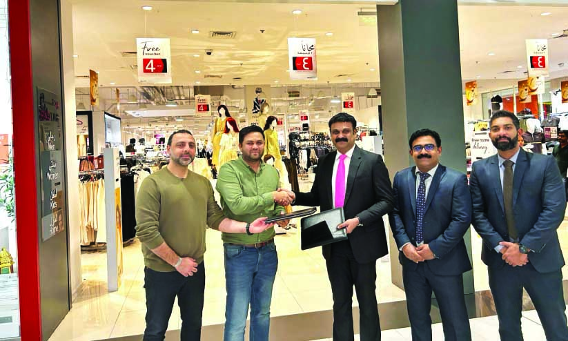 ലു​ലു ഇ​ന്റ​ർ​നാ​ഷ​ന​ൽ എ​ക്‌​സ്‌​ചേ​ഞ്ച് റെ​ഡ് ടാ​ഗു​മാ​യി കൈ​കോ​ർ​ക്കു​ന്നു