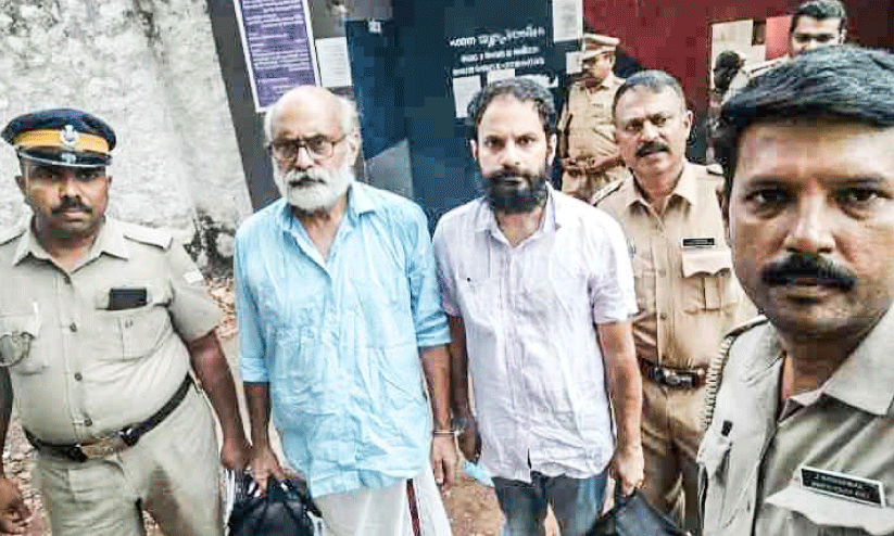 ജി ആന്ഡ് ജി നിക്ഷേപത്തട്ടിപ്പ്: പ്രതികളെ പൊലീസ് കസ്റ്റഡിയിൽ വാങ്ങി ജി ആന്ഡ് ജി നിക്ഷേപത്തട്ടിപ്പ്: പ്രതികളെ പൊലീസ് കസ്റ്റഡിയിൽ വാങ്ങി