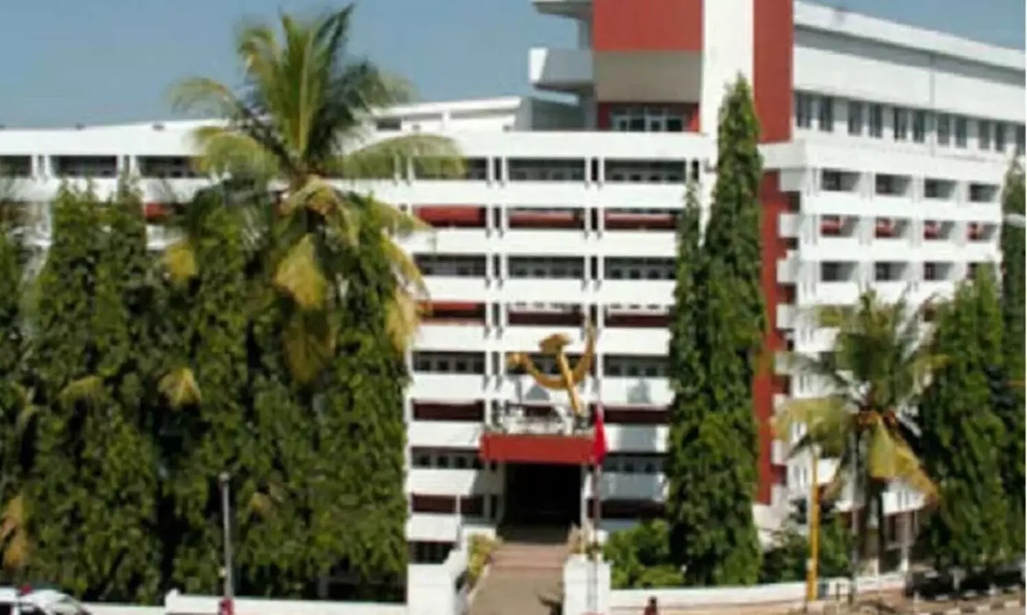 തൃശൂര്‍ ജില്ലാ കമ്മിറ്റിയുടെ അക്കൗണ്ട്‌ മരവിപ്പിച്ച നടപടി പ്രതിഷേധാര്‍ഹമെന്ന് സി.പി.എം സെക്രട്ടേറിയറ്റ്